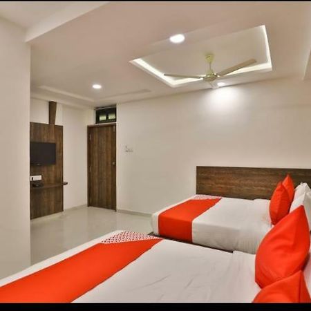 Hotel Pathik Villa Ahmedabad Exterior photo