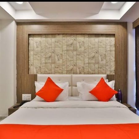 Hotel Pathik Villa Ahmedabad Exterior photo